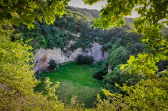 Úspešný príbeh pretvorenia toxickej skládky na súčasť prírody oslavuje desať rokov