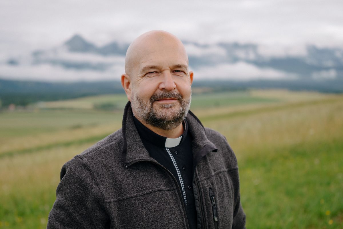 Neraz balansujem na hrane